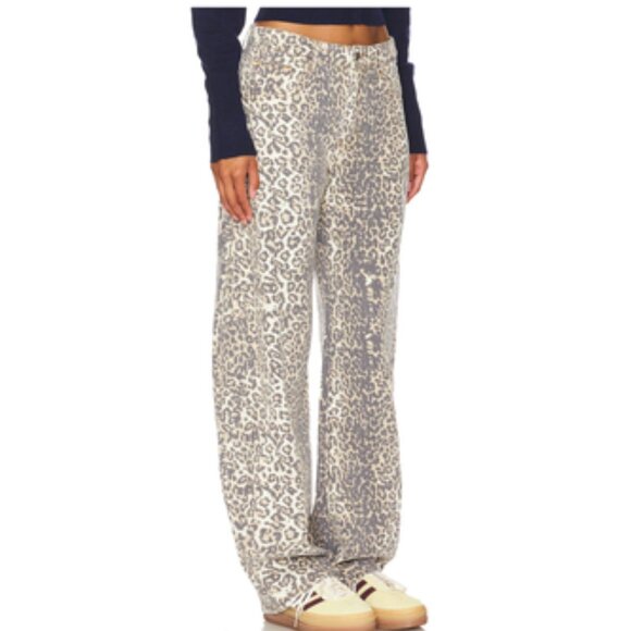 Lioness Horseshoe Jeans – Leopard Fade - Picture 2 of 5